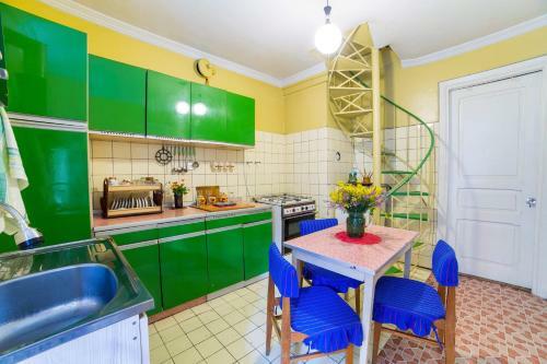 Hostal Rainbow/tsisartkela