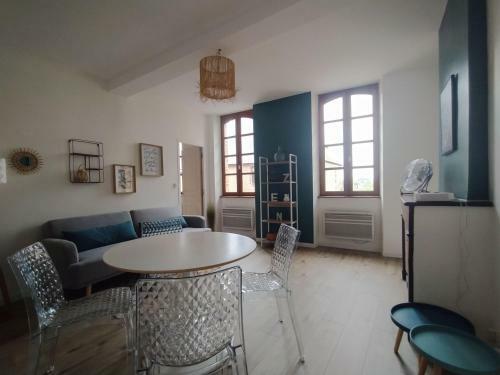 Apartamento L'archev�ch�, � 30m De La Cath�drale, Cosy, 2p