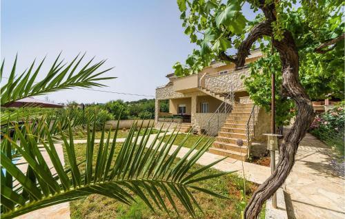 Awesome Apartment In Zdrelac With Wifi And 2 Bedrooms