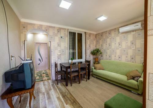 Albergue Tsera House