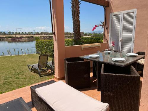 Apartamento La Isla Planta Baja 80 G