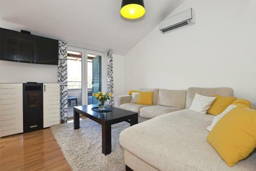 Apartman L