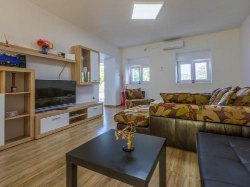 Holiday Home Beba Edo