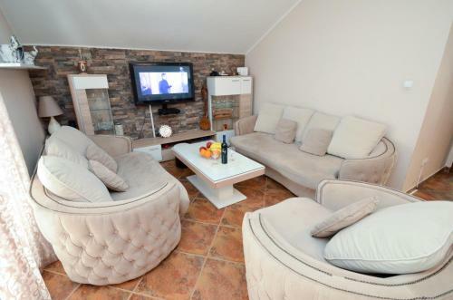 Luxury Apartment With Sea View A&b