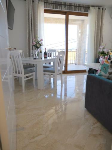 Apartamento Lux Seky With Pool