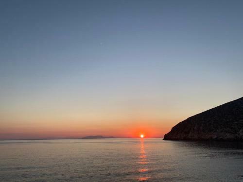 Apollon East