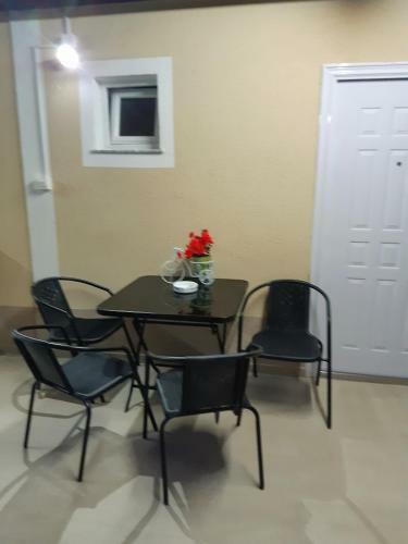 Petar Apartments