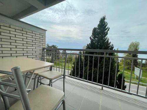 Studio Apartments Luna Azzurra