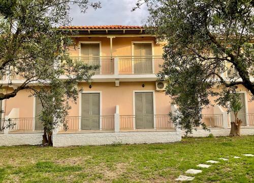Sunyard Apartments & Studios