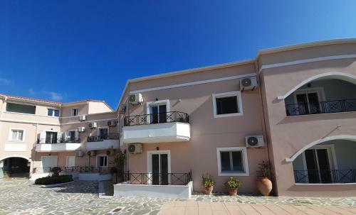 Sunyard Apartments & Studios