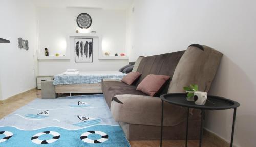 Studio Apartment On Donji Put, Kotor
