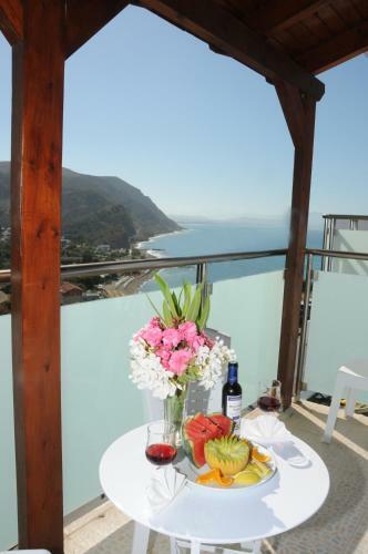 Areti Hotel