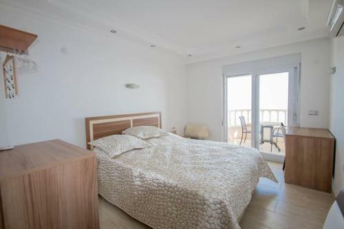 Villa With Fantastic Panoramic Views