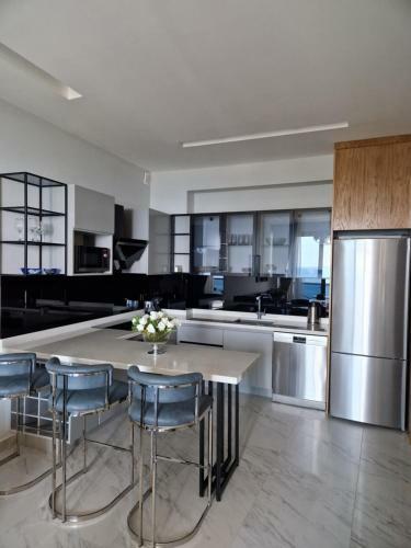 Apartamento Via Mar Residence