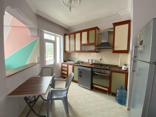 Apartamento Antalya Konyaalti 3+1 Da?re