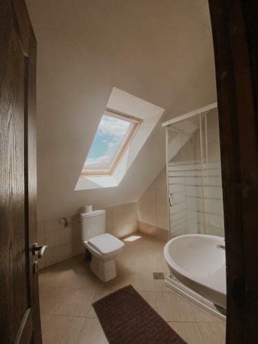 Cabana Bistra