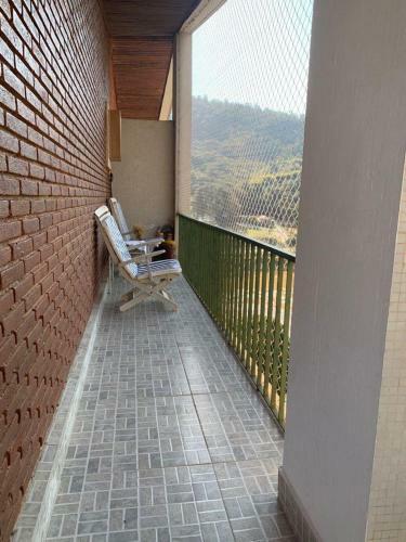 Apartamento Flat Com Varanda Com Vista Para O Lago No Cavalinho Branco