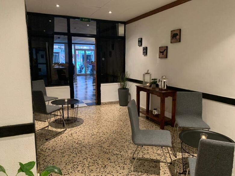 Albergue Hostal Tierramar