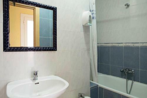 Albergue Hostal Alhambra Tarragona