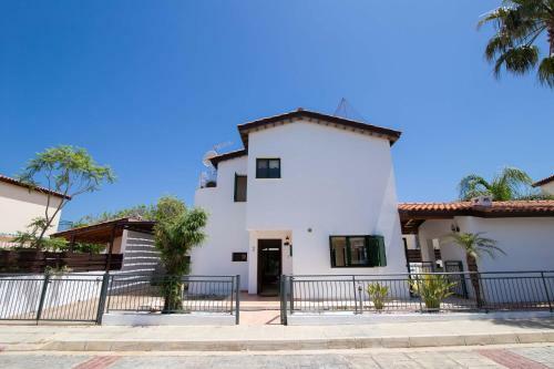 Villa Eftihia
