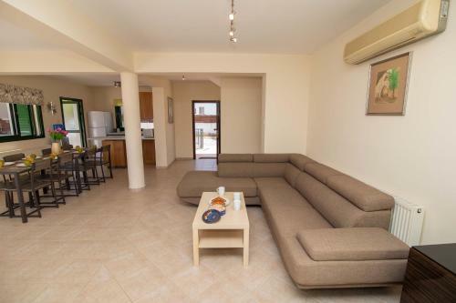 Villa Eftihia