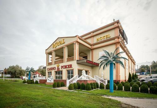 Casino & Hotel Royal