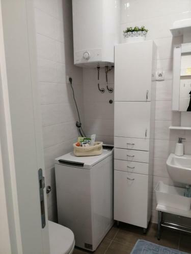 Center Sunrise Apartment