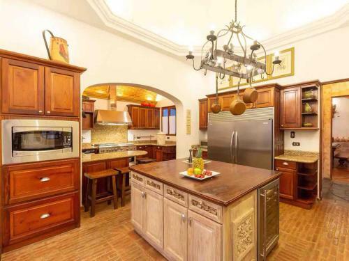 Casa Opulencia