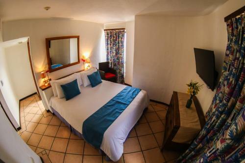 Hotel California Playa El Yaque