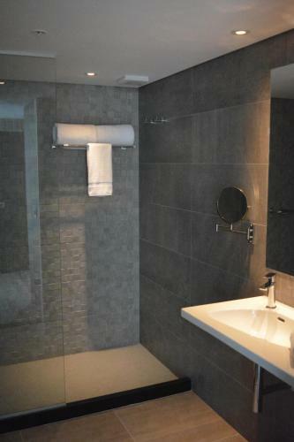 Don Hotel