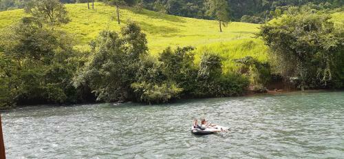 Albergue Yaxlik River Lodge