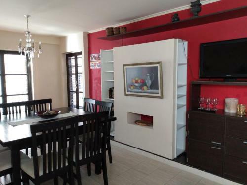 Apartamento Hermoso Departamento. Zona Centro. Con Cochera