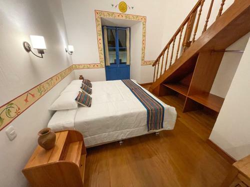 Hotel Sierra M�a