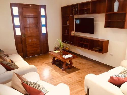 Hostal Hospedaje Casa Oxapampa