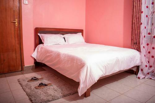 Villa 2br Own Compound Elgonview