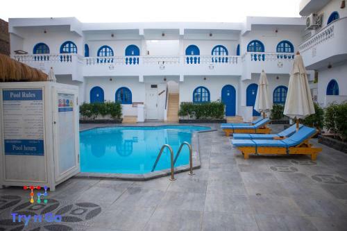 Sea Horse Hotel
