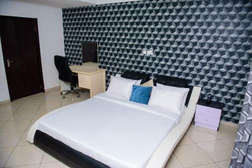 Apartamento 4 Bedroom Duplex-24hrs Electricity/wifi/security