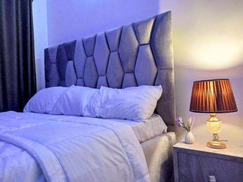 Lovely 2-bedroom Serviced Apartment.