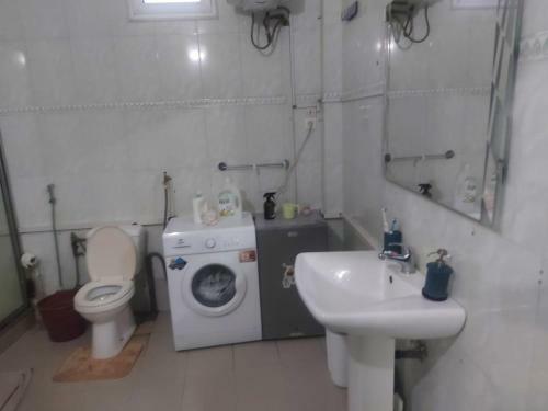 Apartamento Bibiass Appartement Meubl�_sicap Foire / Vdn