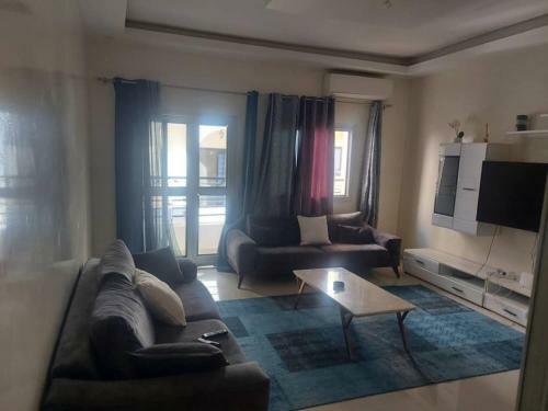 Apartamento Bibiass Appartement Meubl�_sicap Foire / Vdn