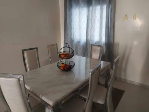Apartamento Bibiass Appartement Meubl�_sicap Foire / Vdn