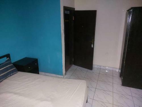 3 Br Apartment With Swimming Pool