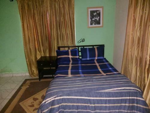 3 Br Apartment With Swimming Pool
