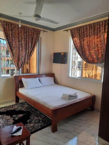 Modern Fully Furnished Studio Apartment