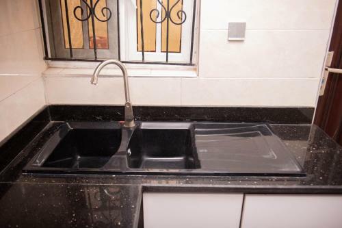 Apartamento Damlatob Place