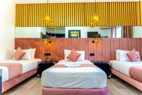 Hotel Les Ambassadeurs