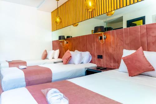 Hotel Les Ambassadeurs