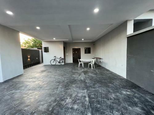 Apartamento Delightful 3-bedroom With Free Parking, Wifi Internal Name
