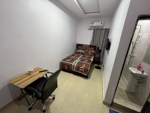 Apartamento Delightful 3-bedroom With Free Parking, Wifi Internal Name