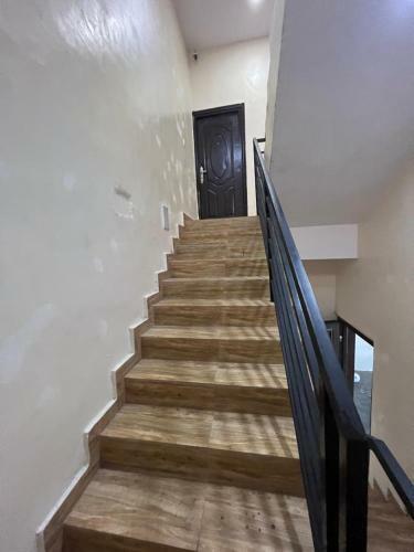 Apartamento Delightful 3-bedroom With Free Parking, Wifi Internal Name